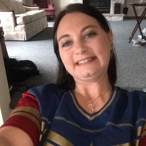 Meet your Posher, Anylynn patricia